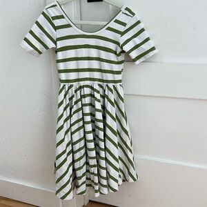 Alice + Ames twirly dress size 5